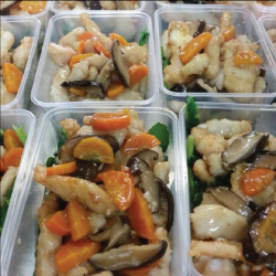 Stir-fried Rockling Fish with Spinach